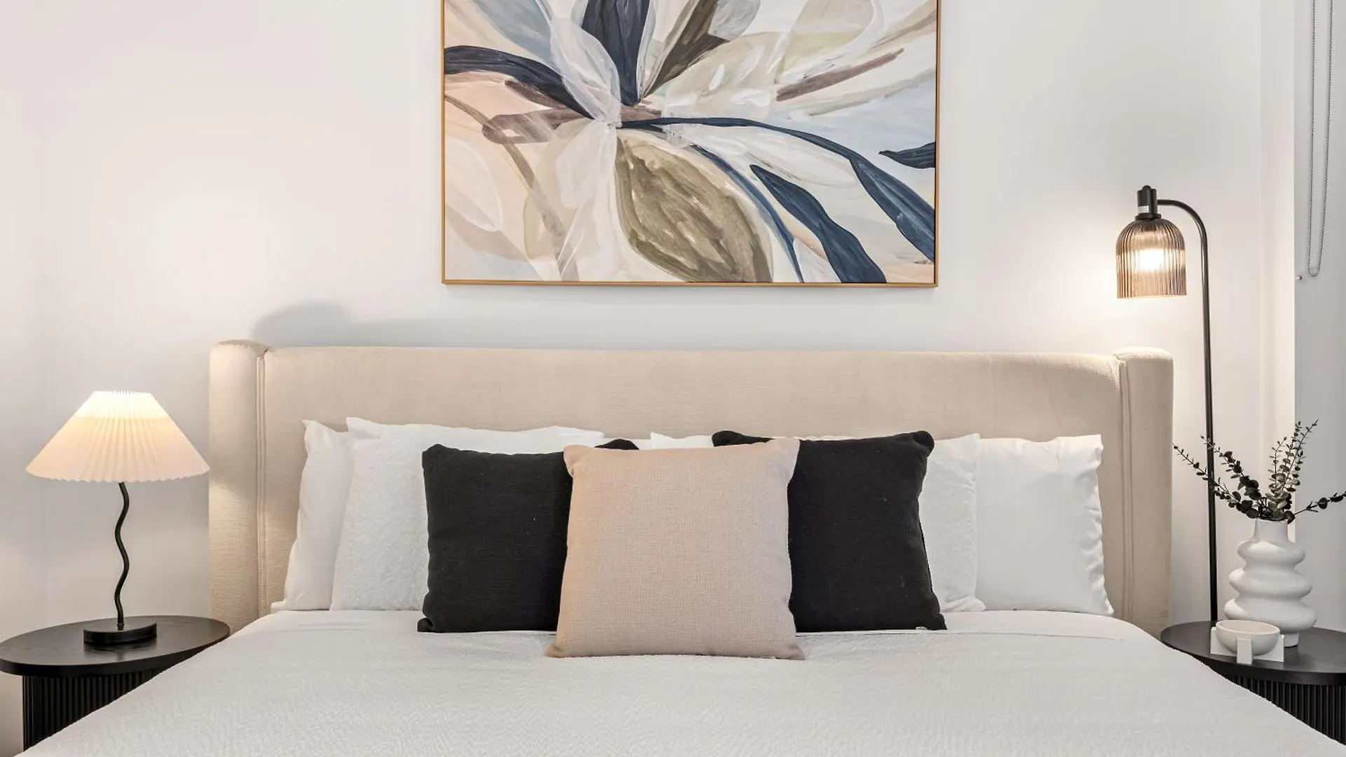 Sinclair Apartments - Free Secure Parking Brisbane