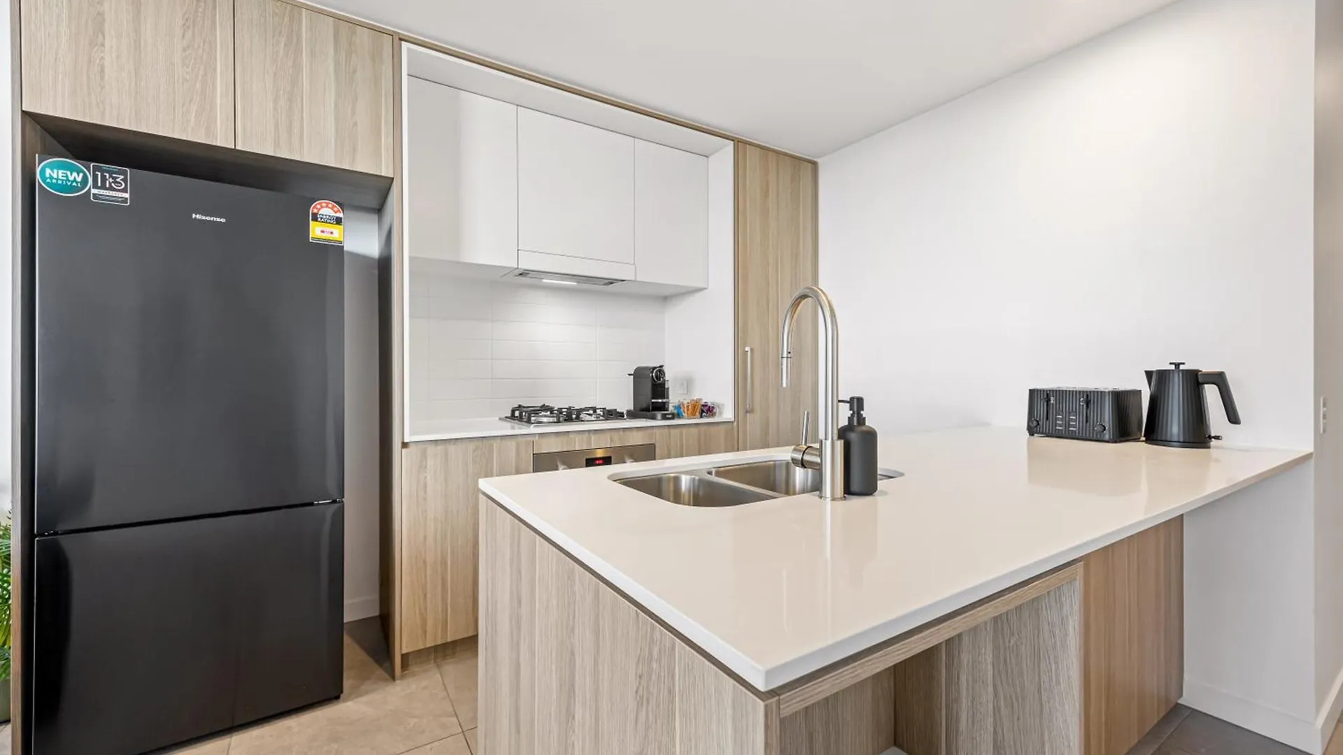 Sinclair Apartments - Free Secure Parking Brisbane